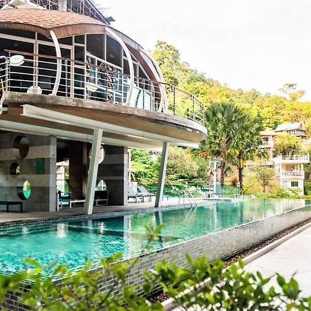 Private Apartment At Emerald Terrace Patong 外观 照片