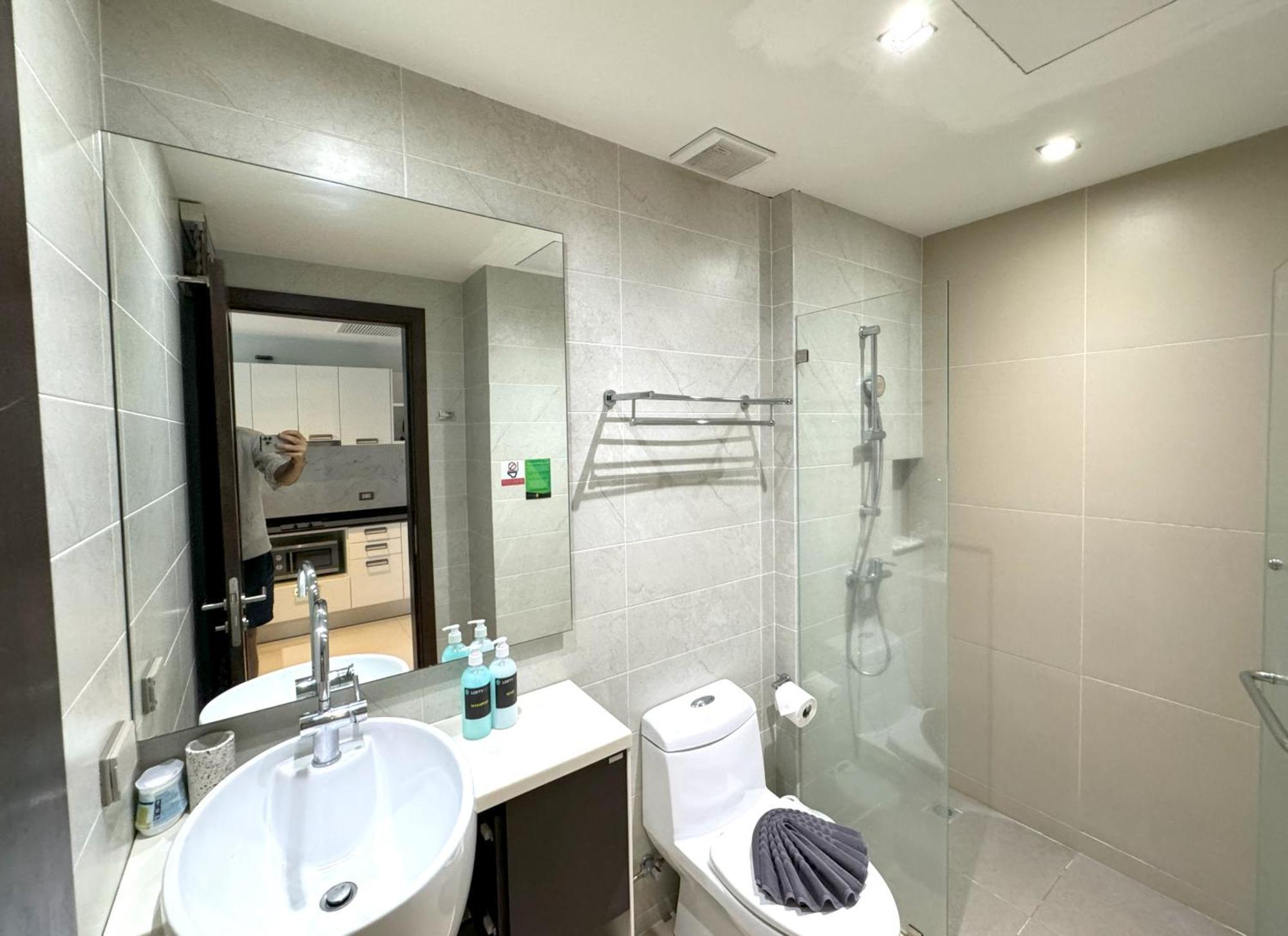 Private Apartment At Emerald Terrace Patong 外观 照片