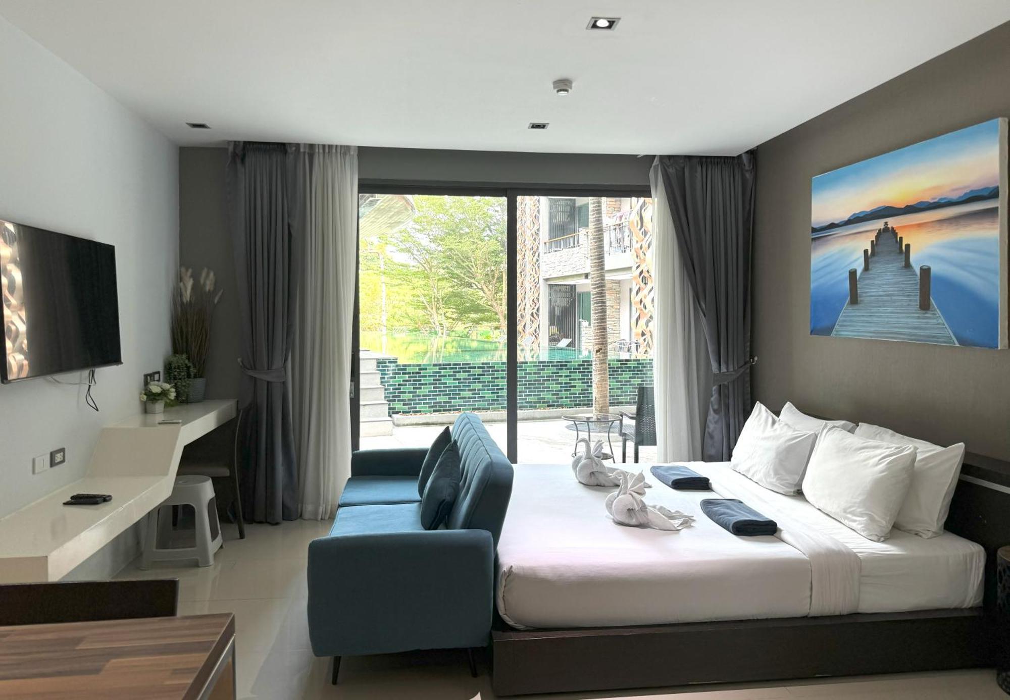 Private Apartment At Emerald Terrace Patong 外观 照片