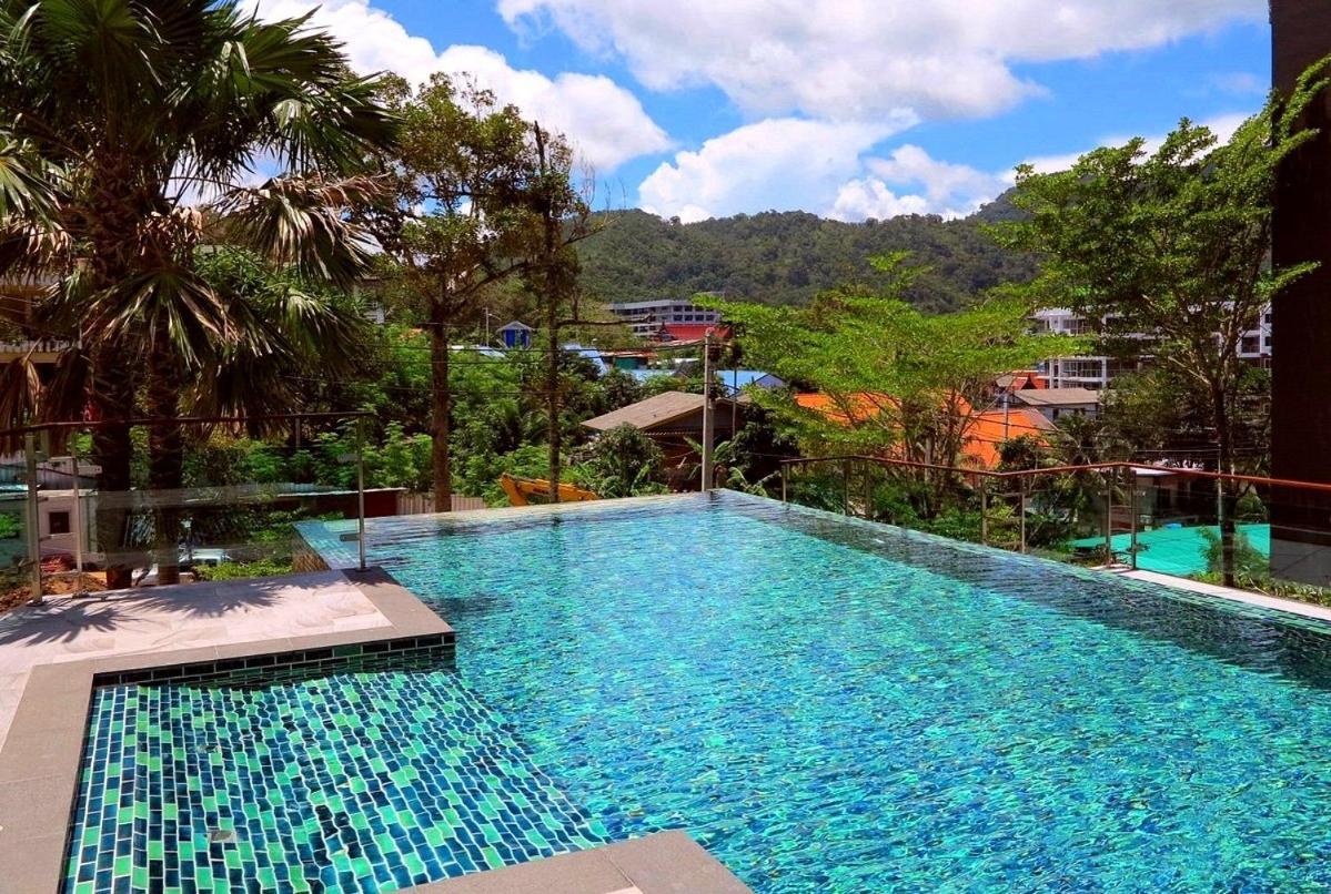 Private Apartment At Emerald Terrace Patong 外观 照片