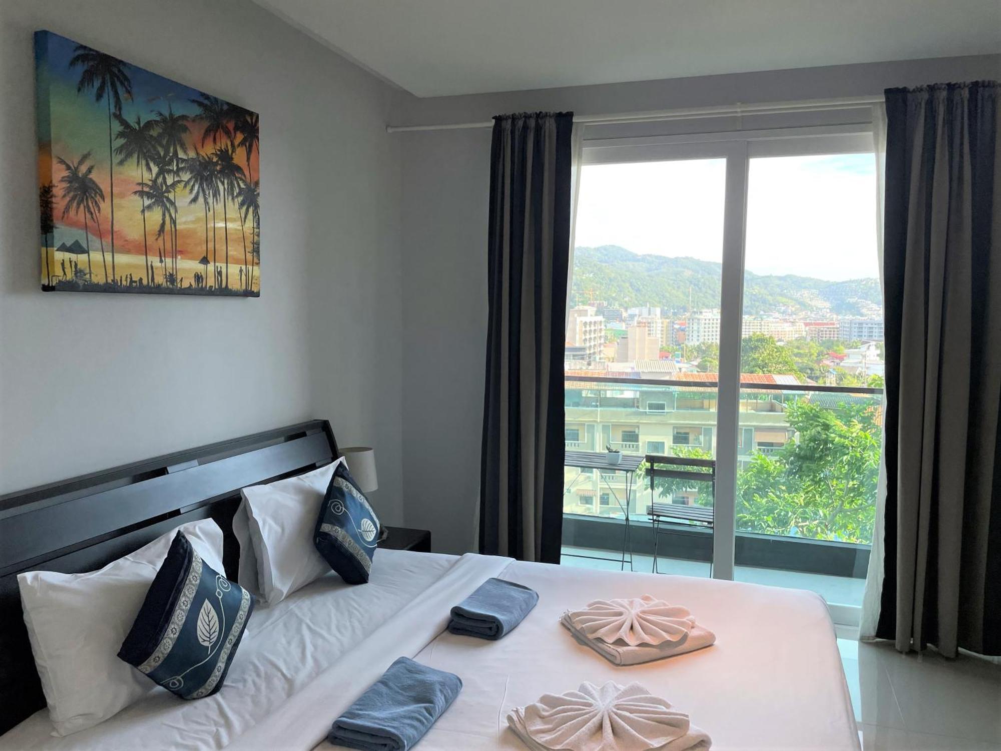 Private Apartment At Emerald Terrace Patong 外观 照片