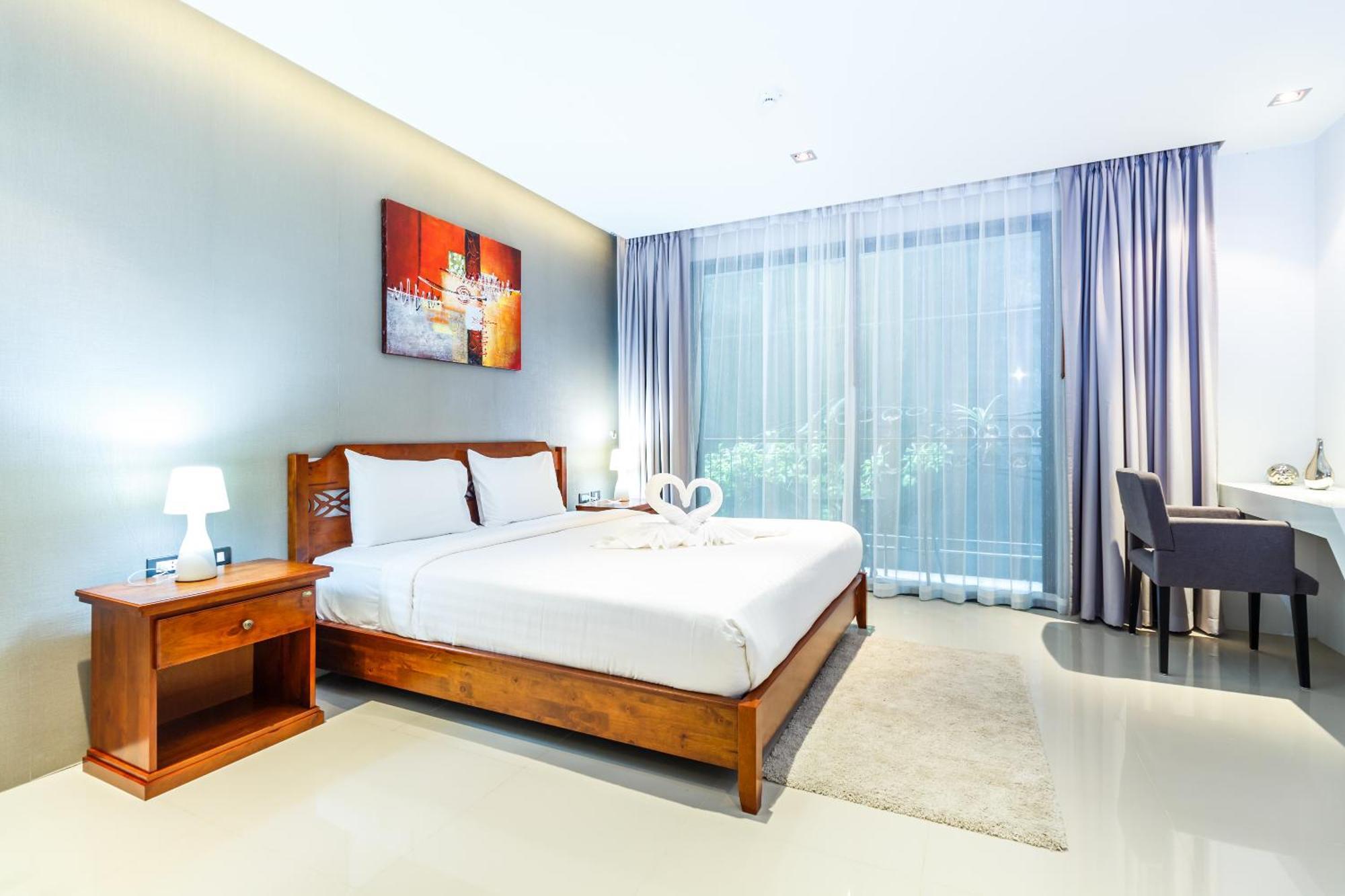 Private Apartment At Emerald Terrace Patong 外观 照片